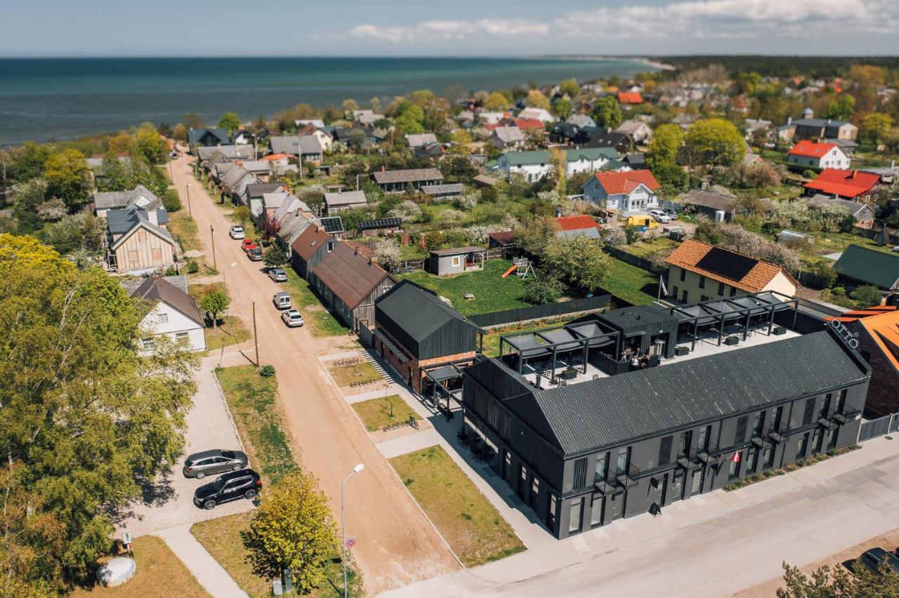 Otto Hotel & Sun Pāvilosta Exteriör bild